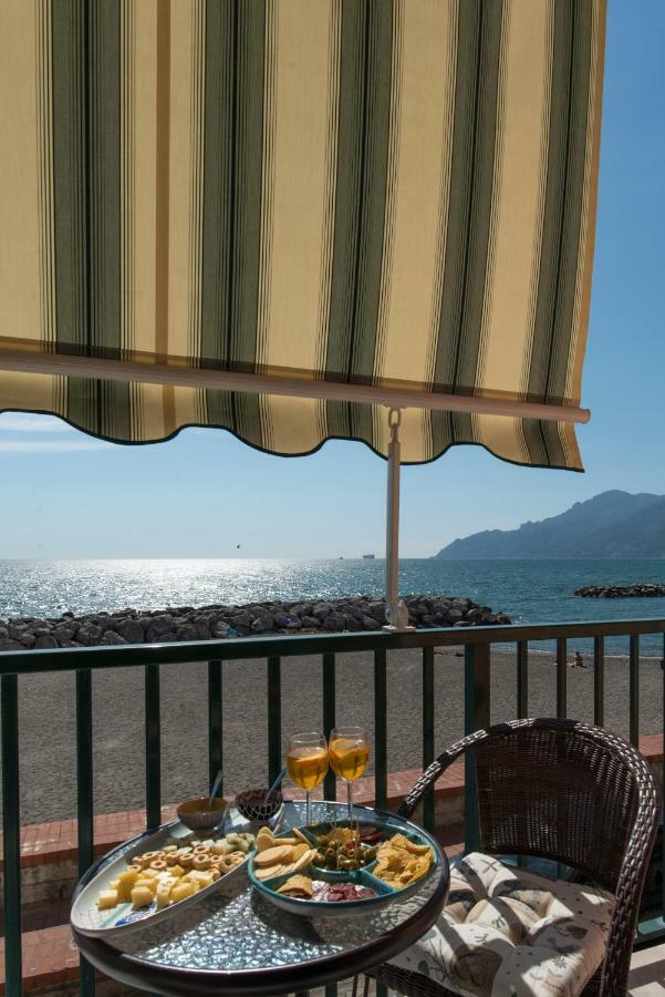 Dulce Mare Salerno Exterior foto